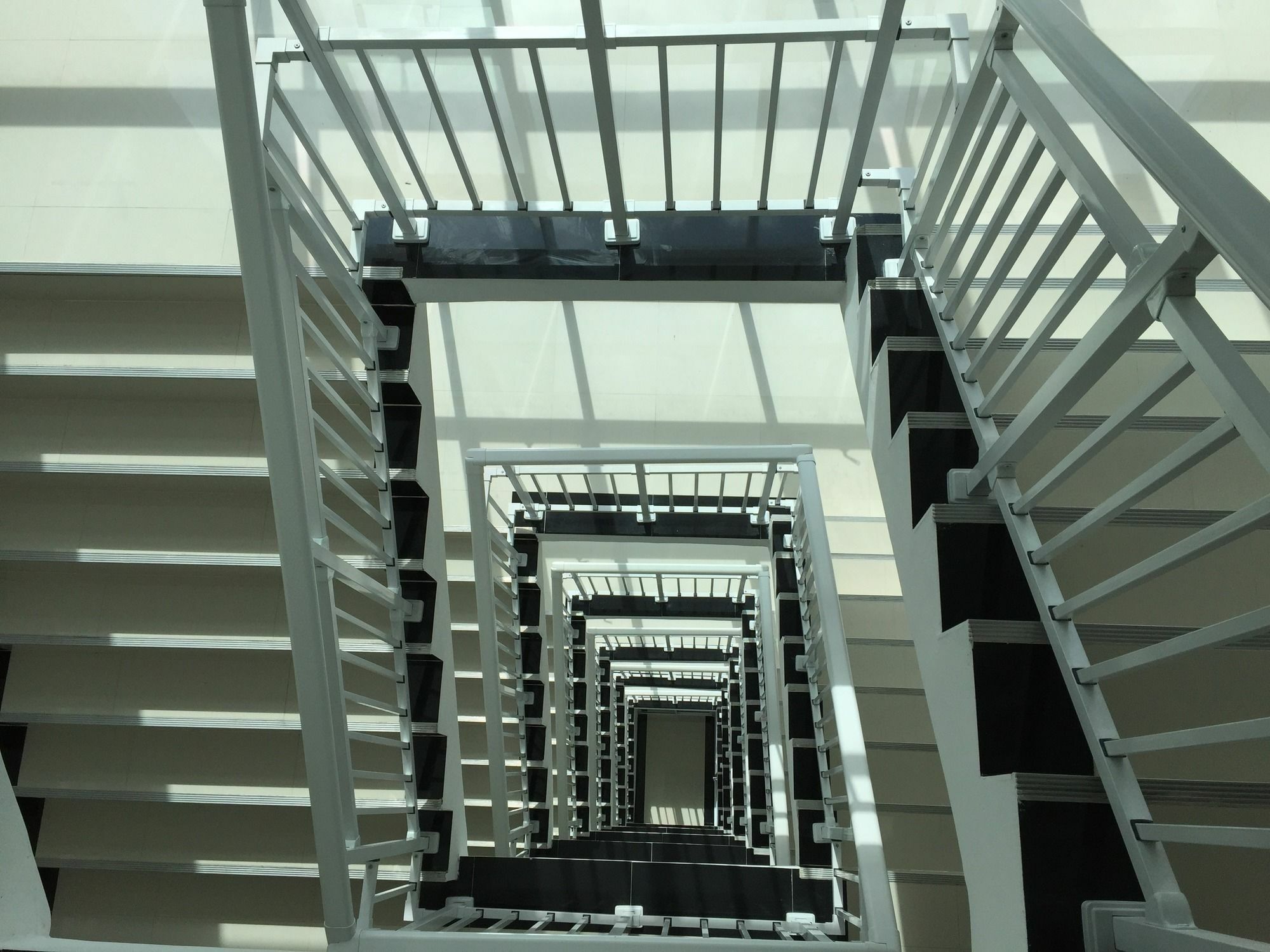 Aparthotel Modernbright Laemchabang Landkreis Landkreis Bang Lamung Exterior foto